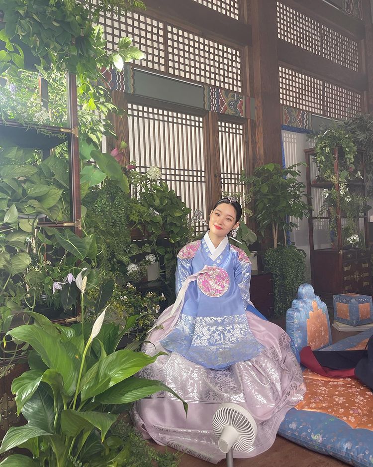 Pancarkan cantiknya wanita korea