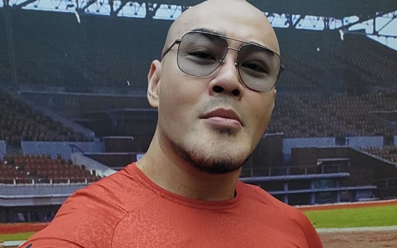 YouTube Ditonton 3 Miliar Kali, Deddy Corbuzier Benarkan Penghasilan Fantastis ini?