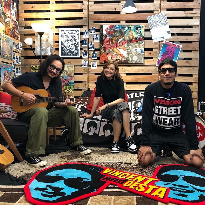 Vincent Rompies dan  Desta