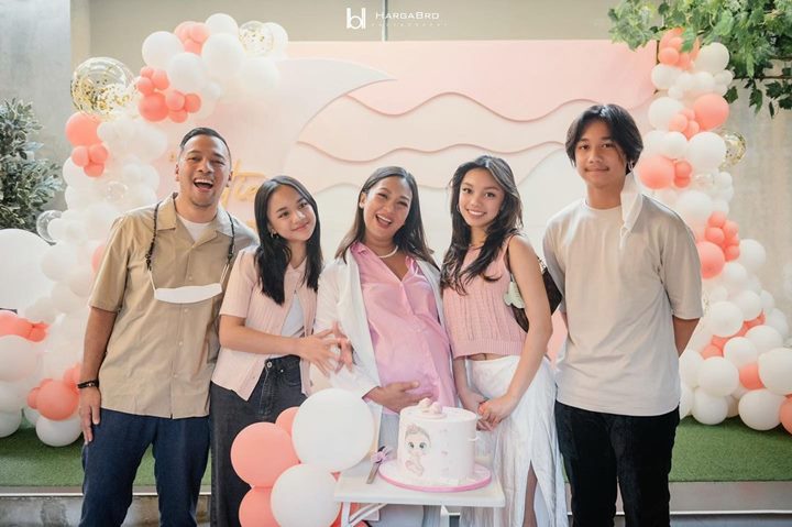 Momen baby shower