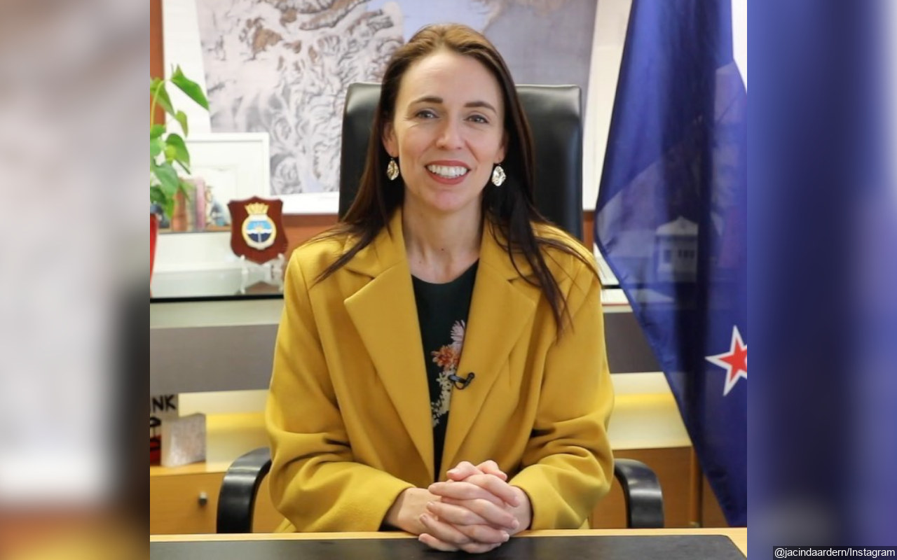 PM Jacinda Ardern Beri Reaksi Tak Terduga Diinterupsi Sang Putri Saat Asyik Livestream Facebook