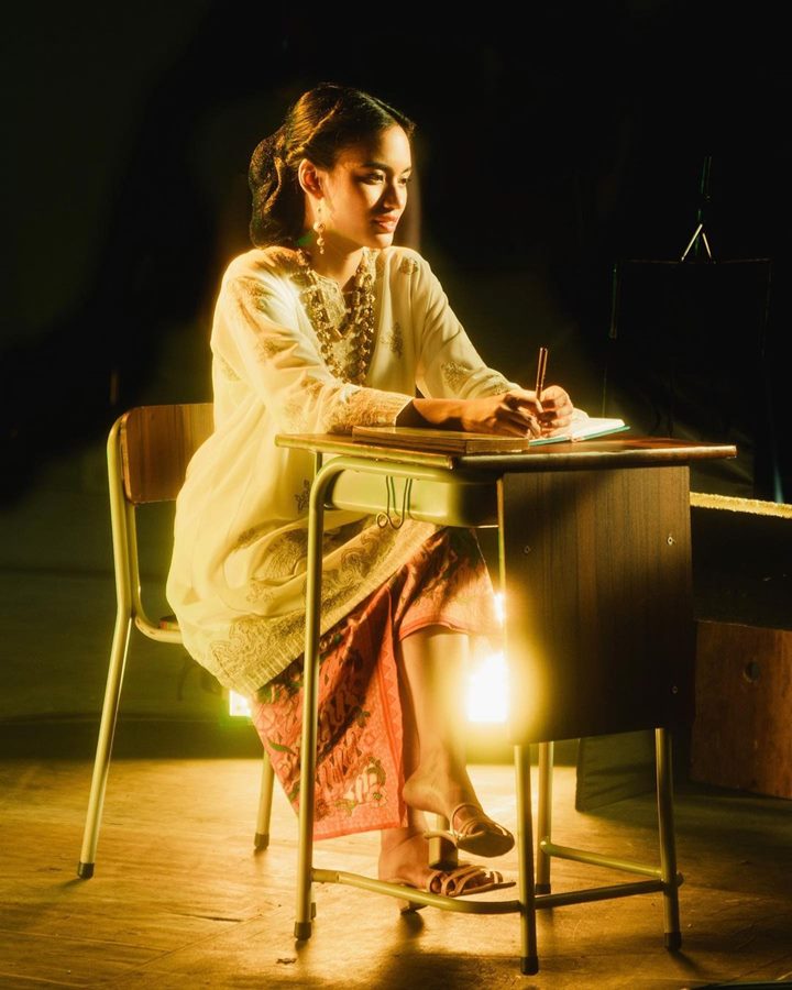 Aktris Teater
