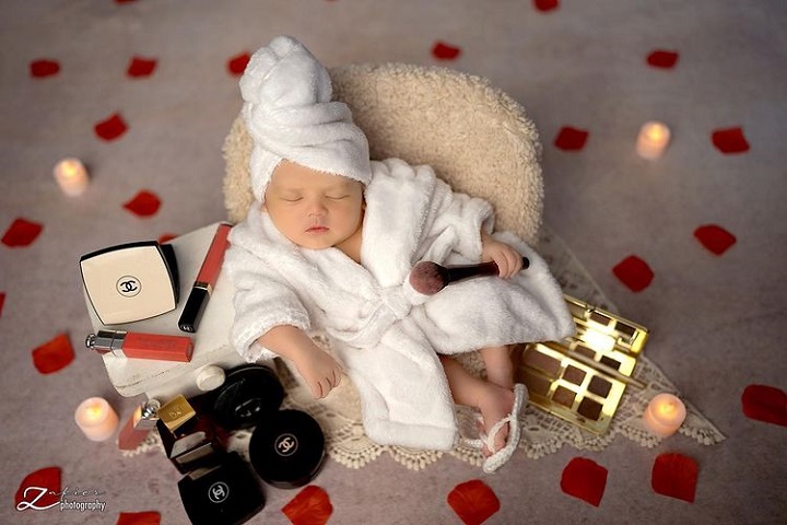 siap <i>make up</i> malam mingguan