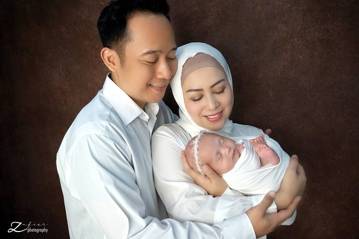 potret bareng mama dan papa