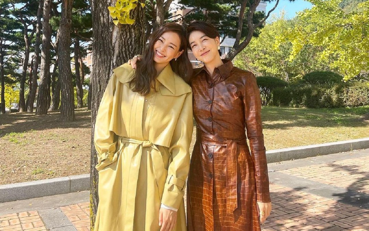 Bintangi 'One the Woman' Bareng, Jin Seo Yeon Anggap Honey Lee sebagai Rekan Kerja Terbaik