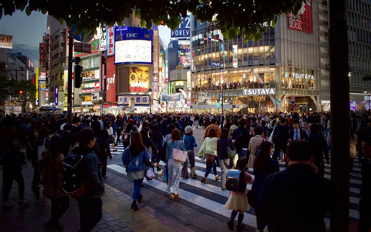 Vaksinasi Tembus 75 Persen, Jepang Berencana Cabut Pembatasan Penonton di Acara Besar