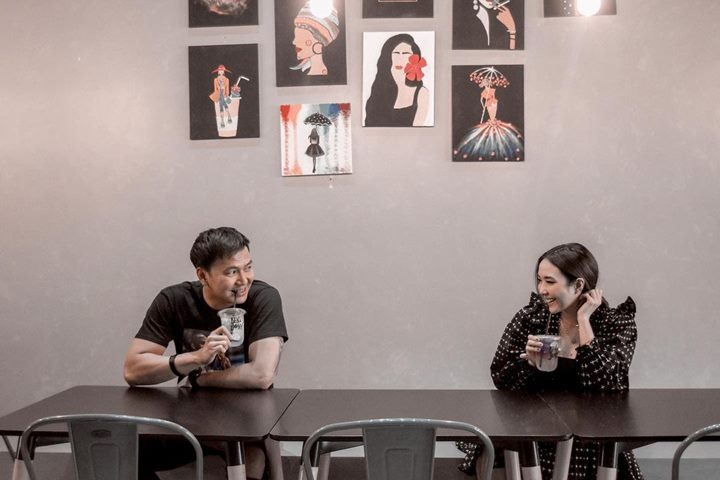 <i>Sweet</i>, Dunia serasa milik berdua