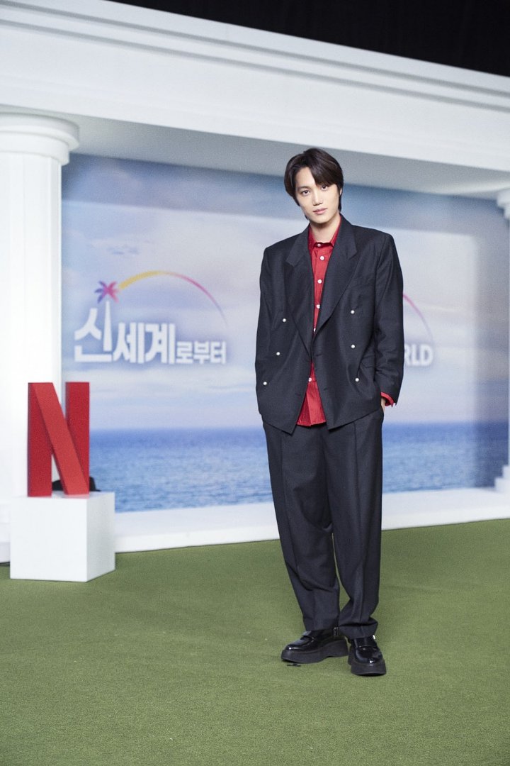 Bukan Cuma Senang-senang, Kai EXO Temukan Sisi Baru Lewat \'New World\'