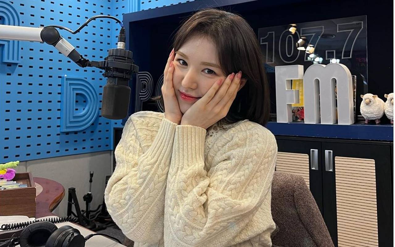 Wendy Red Velvet Buat 'Mini Konser' Dadakan di Live Instagram Jadi Omongan, Malah Diminta Begini