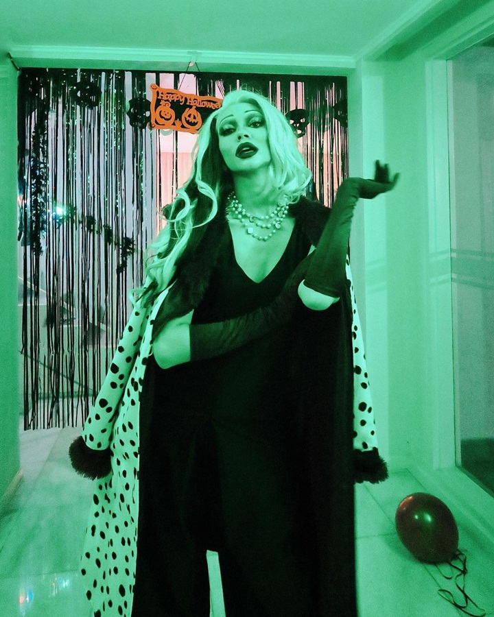 Totalitas Saat Halloween