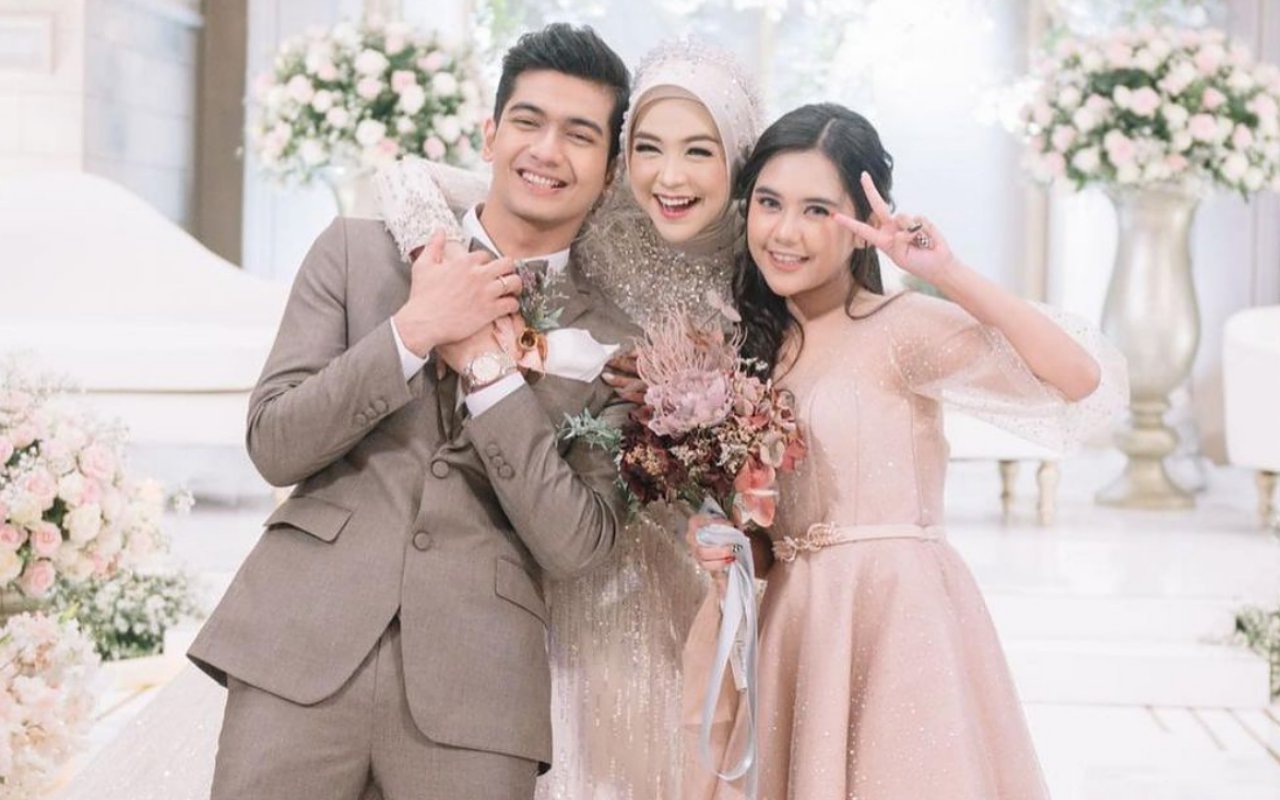 Dapat Bunga Pengantin Di Resepsi Ria Ricis Dan Teuku Ryan, Ini Pandangan Ziva Magnolya Soal Nikah