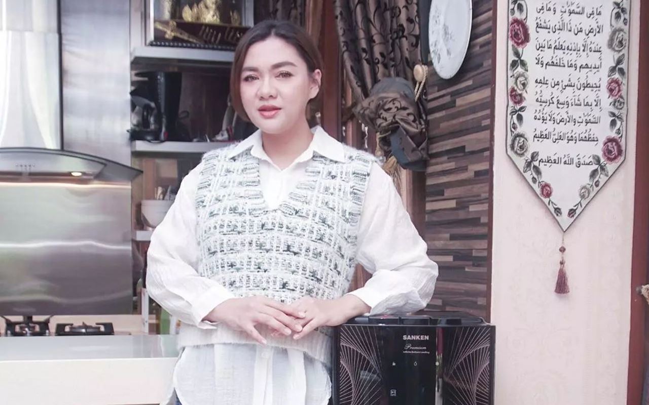 Makin Langsing Meski Sudah Punya 2 Anak, Vicky Shu Ternyata Berhasil Turunkan BB Hingga 28 Kg