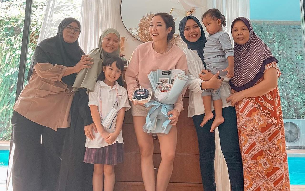 Gisella Anastasia Dapat Kejutan Ultah dari Sosok Kesayangan, Kehadiran Mantan ART Curi Perhatian