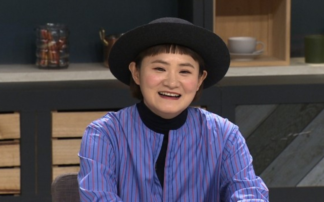Kim Shin Young Sering Pergoki Idol Pacaran di Tempat Parkir dan Lakukan Hal Ini