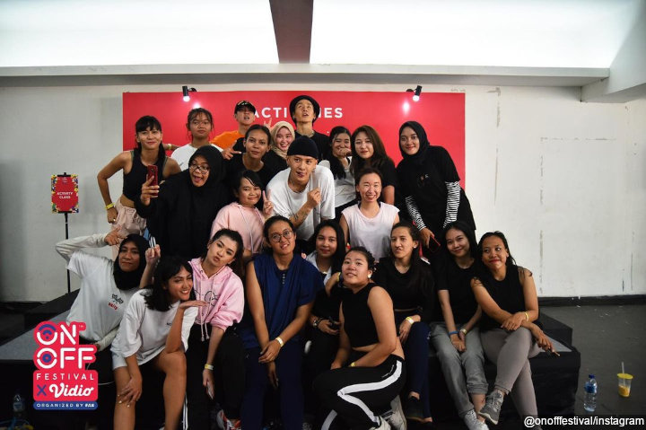 Adakan <i>Dance Class</i> Di Indonesia