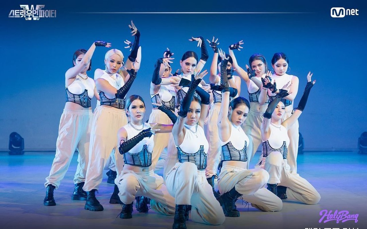 Blue Dragon Film Awards 2021: HolyBang Pemenang 'Street Woman Fighter' Bakal Meriahkan Acara