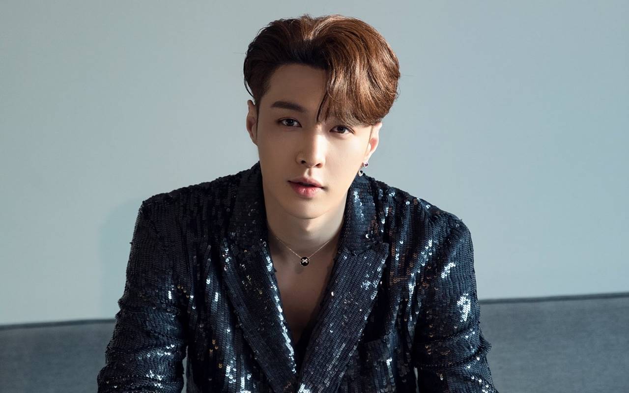 Lay EXO Hadiahi Ulang Tahun Fandom Penggemar Dengan Rilis Lagu Spesial 'Bee With You'