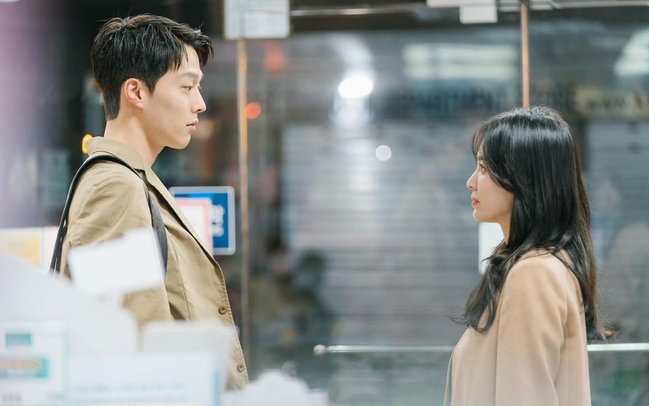 Jang Ki Yong Makin Gencar Kejar Song Hye Kyo, Tim 'Now, We Are Breaking Up' Beri Bocoran Penting