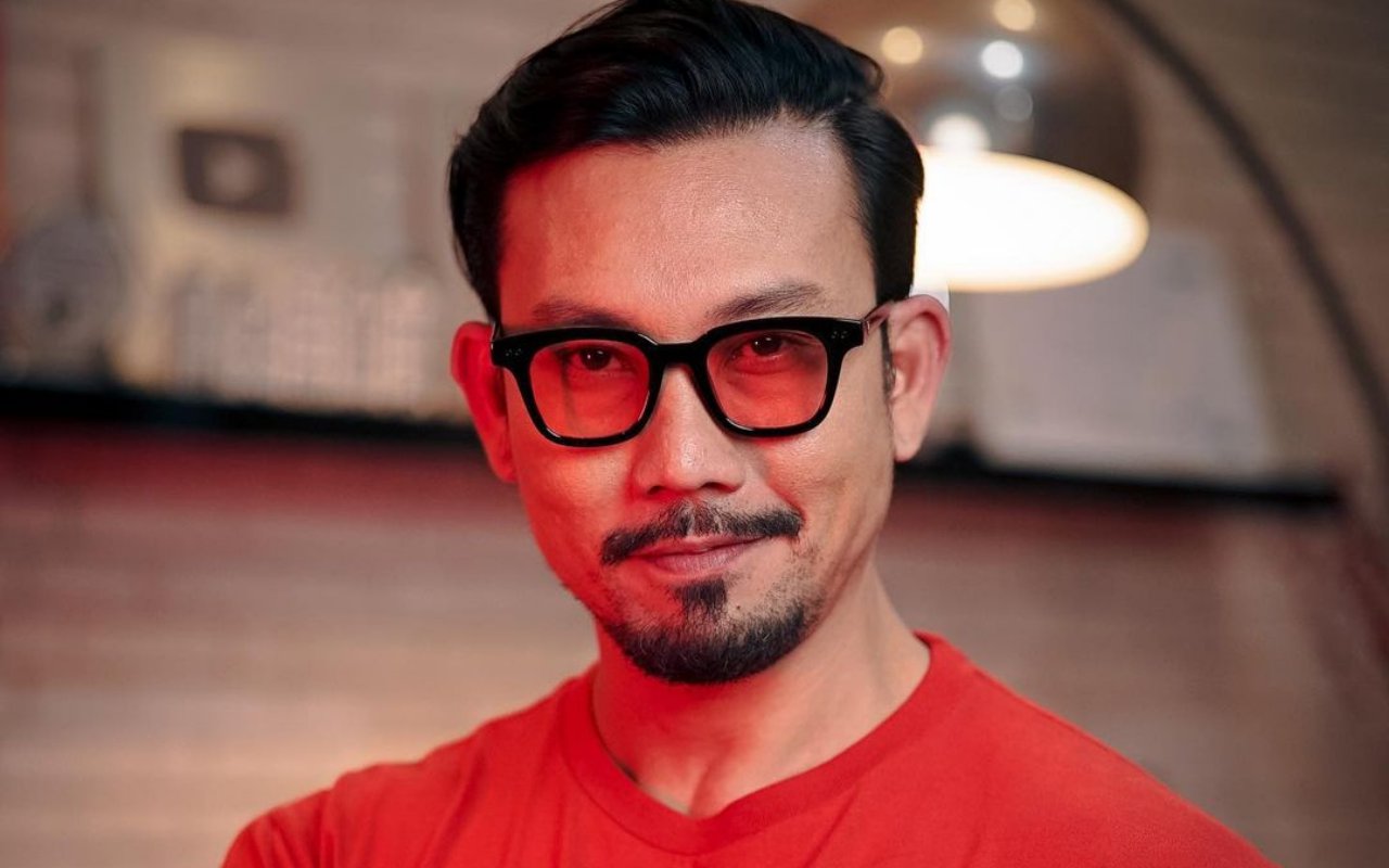 Denny Sumargo Maki-Maki 'Sosok' Konten Kreator, Endingnya Menggelikan Bikin Mood Banget