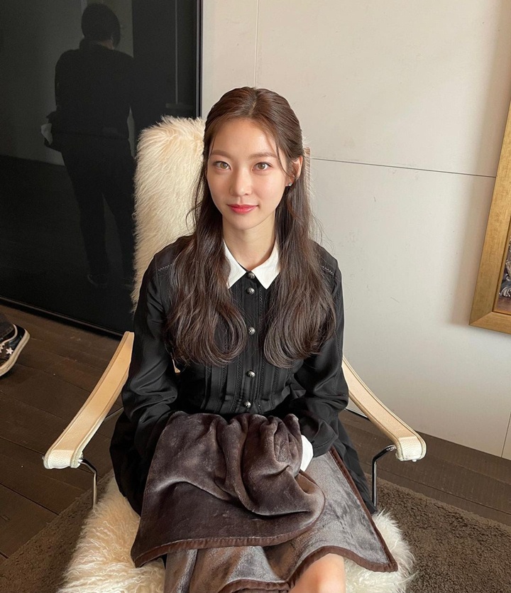 Tampil Anggun Dengan <i>Dress</i>