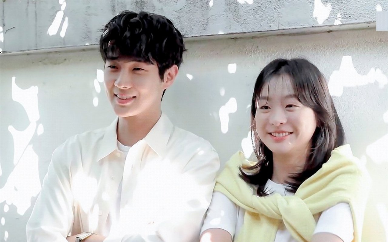 Choi Woo Shik Beri Syarat Mengejutkan Pada Kim Da Mi di 'Our Beloved Summer' Demi Suatu Proyek, Apa?