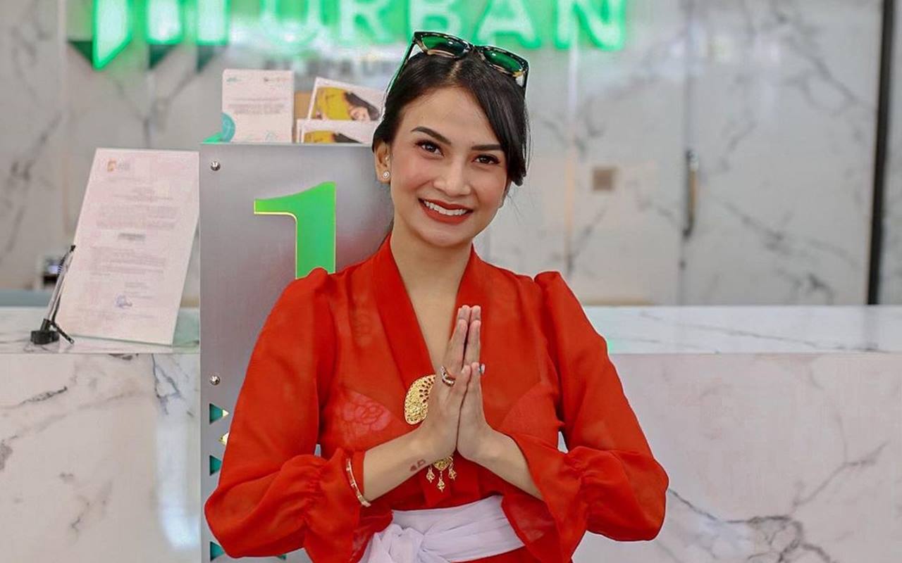 Viral Video Vanessa Angel Bareng Ibunda Cantik Yang Jarang Disorot, Gaya Rambut Gimbal Super Cute