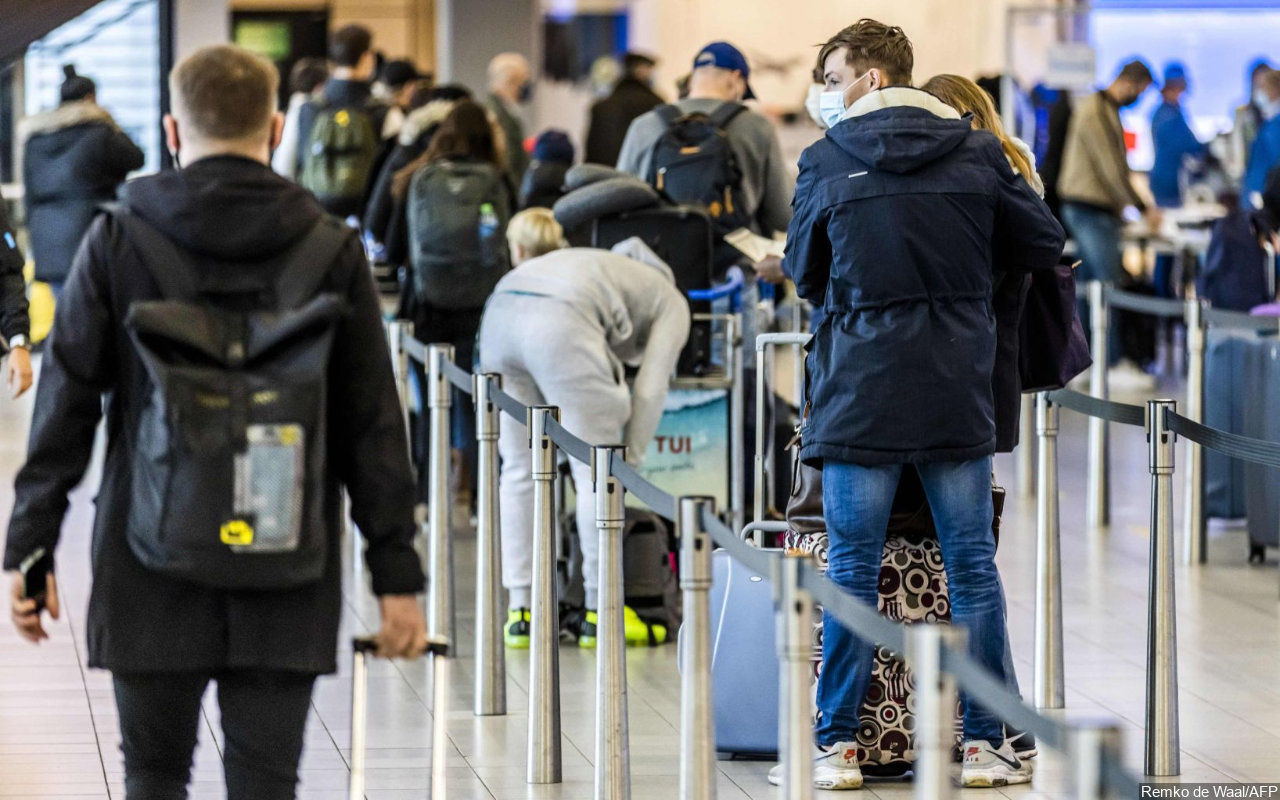 Hong Kong Perluas Larangan Masuk Bagi Non-Penduduk Untuk Tangkal Varian Omicron