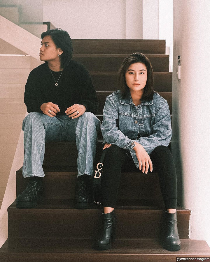 <i>Blue Jeans Lovers</i>