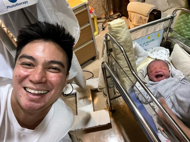 Momen Rayyanza bersama paman tercinta