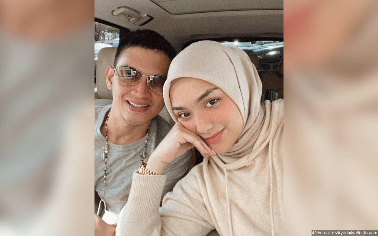 Anti Mainstream, Hadiah Spesial Rezky Aditya Ketika Anniversary 2 Tahun Dengan Citra Kirana