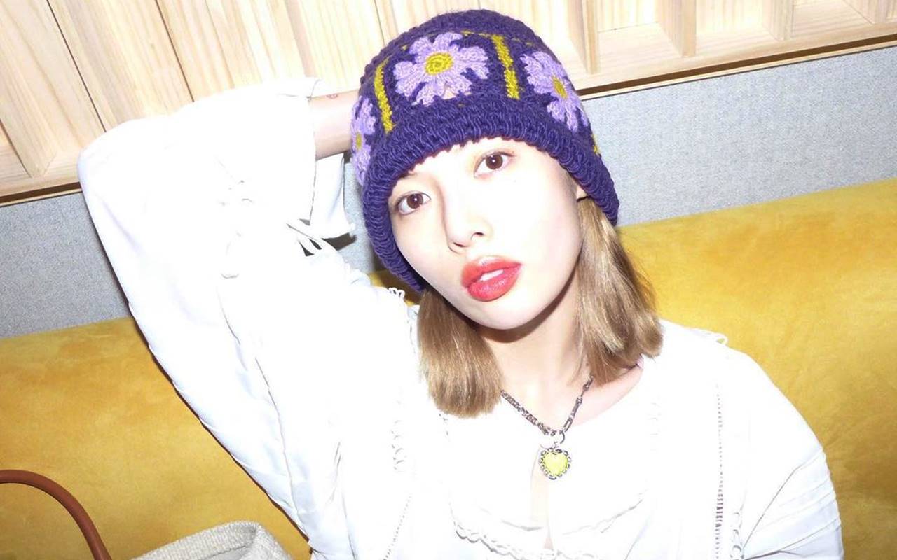 Foto Paspor Modern Hyuna Tanpa Make Up Tebal Manglingi, Hampir Tak Dikenali