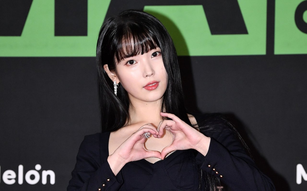 MMA 2021: IU Nangis di Mobil Saat Perjalanan Pulang, Ini Penyebabnya