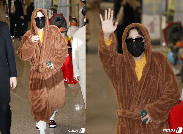 Pulang dari Amerika, Penampilan V dan J-Hope BTS Bikin Kaget 1