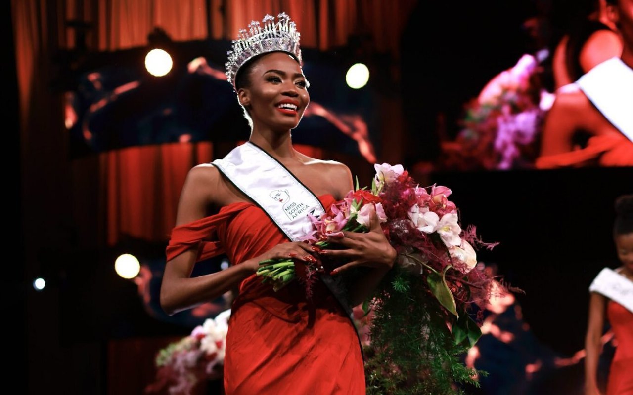 Ditentang Negara Buat Ikut, Lalela Mswane Miss Afrika Selatan Masuk 16 Besar Miss Universe 2021