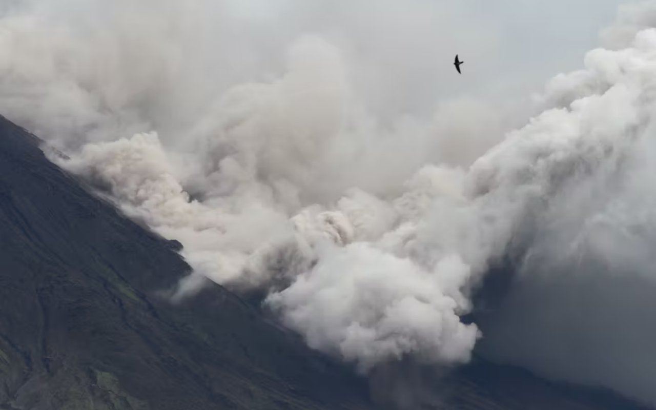 PVMBG Peringatkan Bahaya Aliran Lahar Semeru di Musim Hujan, Diperkirakan Berlangsung 3 Bulan