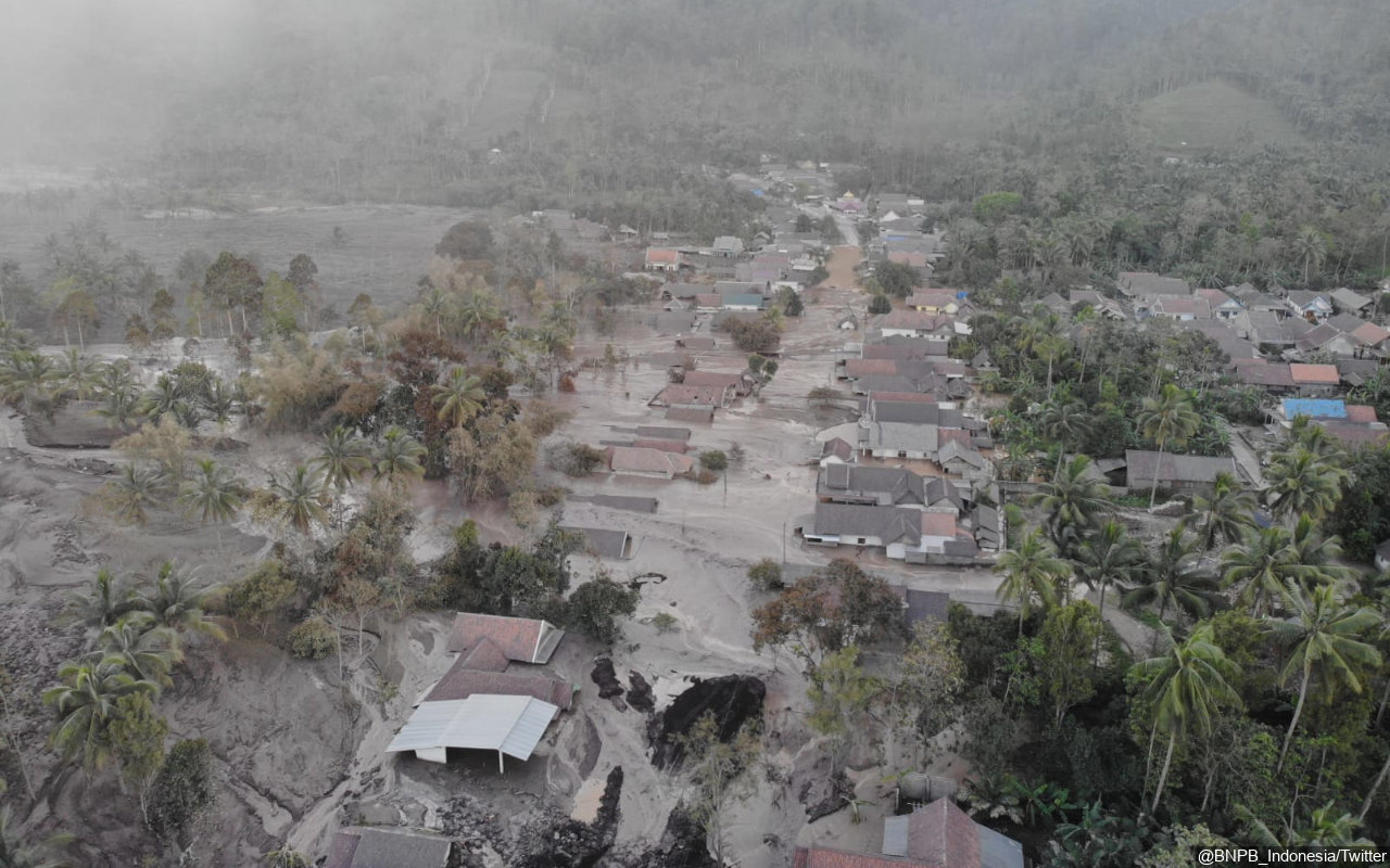 Korban Meninggal Erupsi Gunung Semeru Kini 46 Orang, Masa Tanggap Darurat Ditambah Jadi 14 Hari