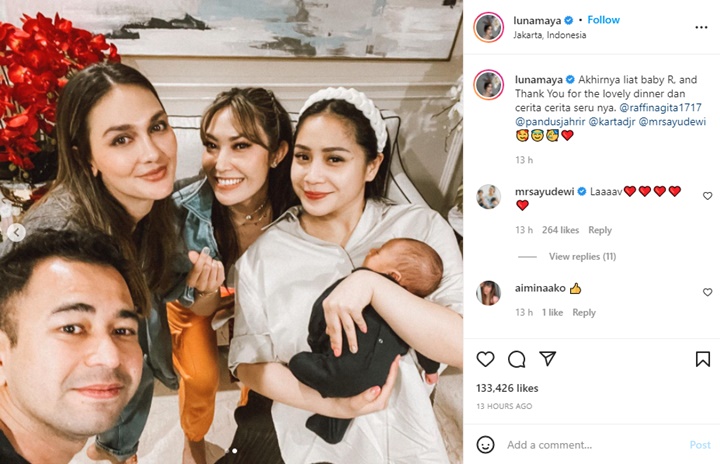 Luna Maya dan Ayu Dewi Tak Bawa Kado Jenguk Baby Rayyanza, Celetukan Raffi Ahmad Nyakitin
