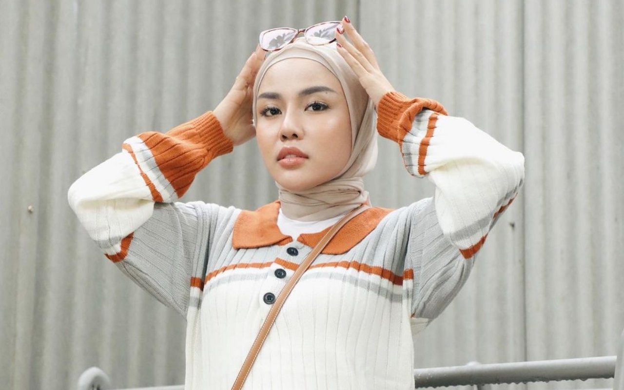 Diunggah Manajer, Medina Zein Terbaring Lemah Hingga Diinfus Bikin Rekan Artis Khawatir