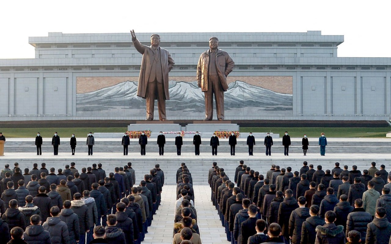 Korea Utara Peringati 10 Tahun Kematian Kim Jong Il, Serukan Loyalitas Terhadap Kim Jong Un