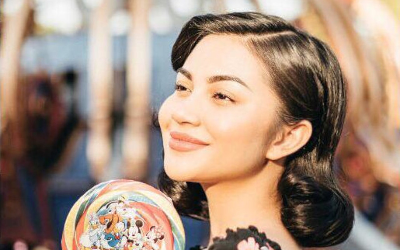 Trending Twitter, Rokok Ariel Tatum Jadi Sorotan Disebut Anti Mainstream