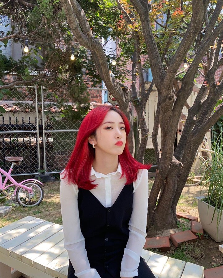 Bikin Pangling Dengan Rambut Merah