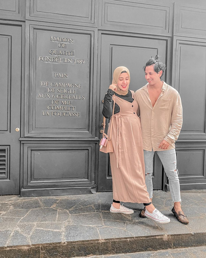<i>Match</i> bareng suami