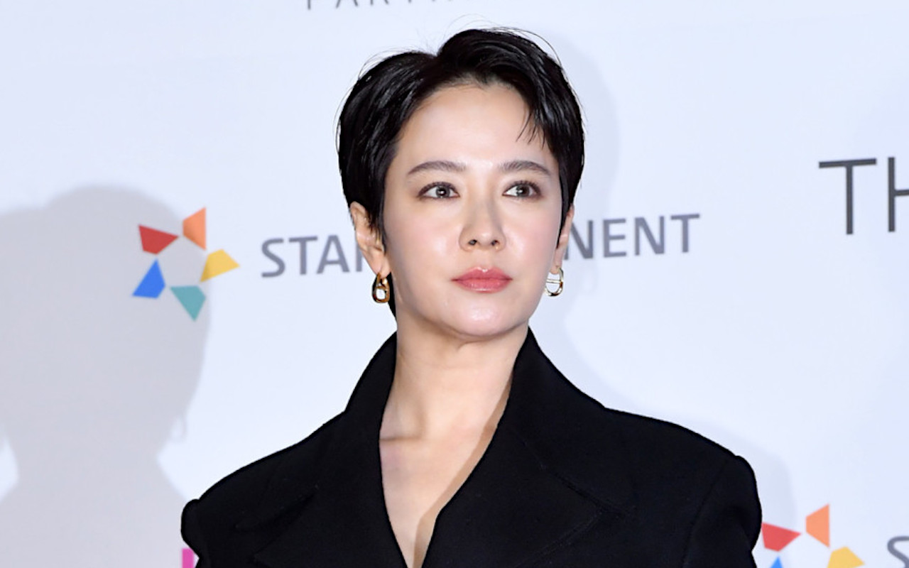 Tuai Kontroversi, Song Ji Hyo Buka-Bukaan Alasan Potong Rambut Pendek