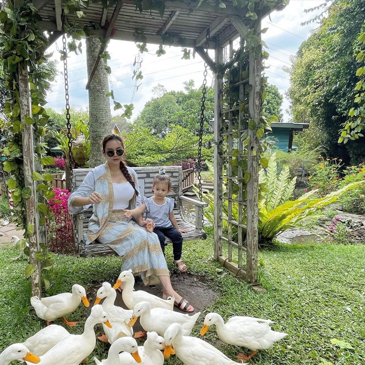 Aura Kasih