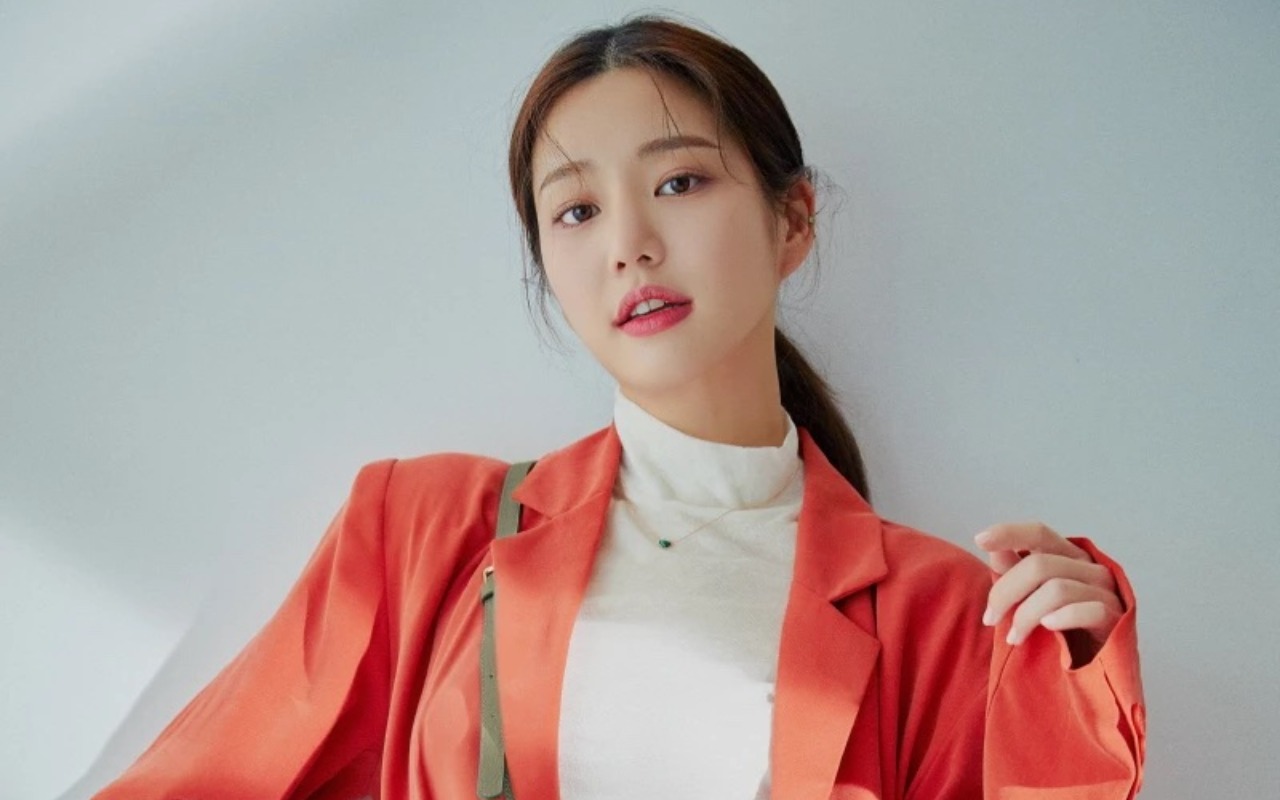 Intip Sederet Potret Lee Yu Bi, Aktris Cantik Yang Digosipkan Pacari Jungkook BTS