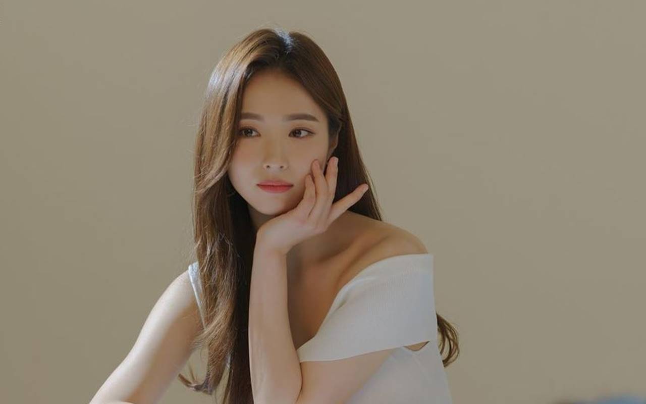 Shin Se Kyung Bantah Sebar Nomor Telepon Pribadi, Peringatkan Akun Palsu