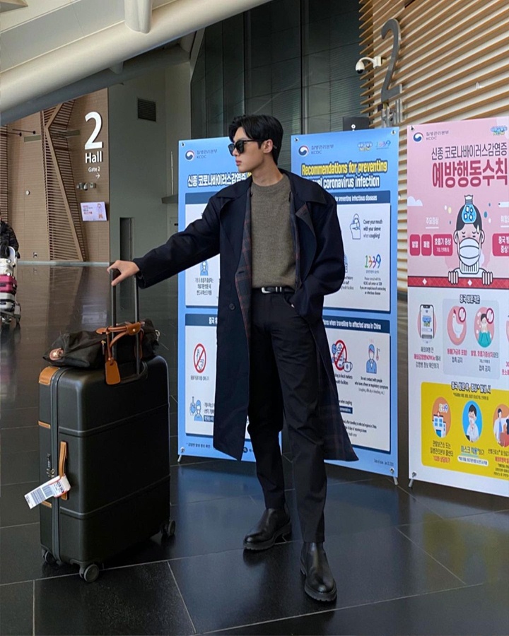 <i>Fashion Airport On Poin</i>