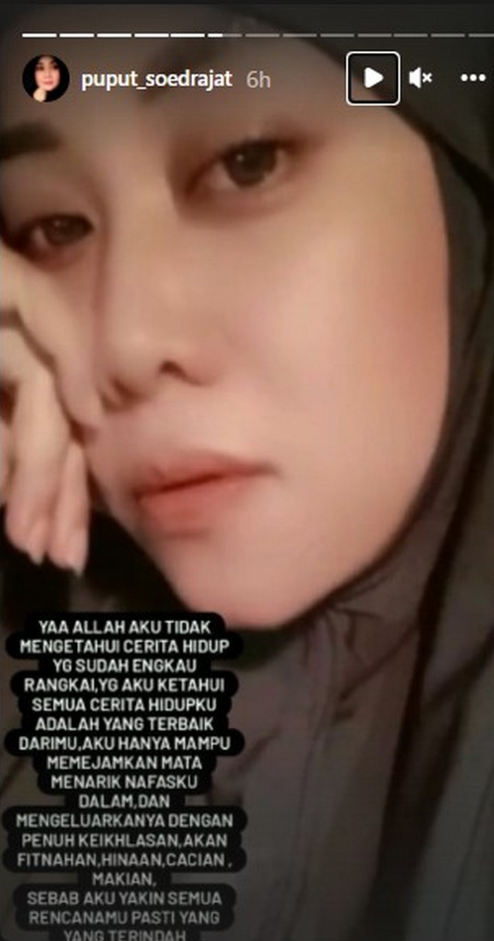 Puput Nangis Difitnah Jual Diri