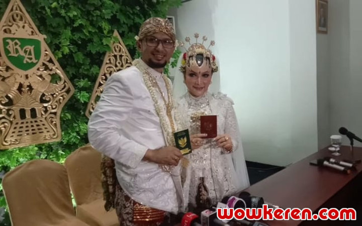Roro Fitria Akhirnya Resmi Menikah