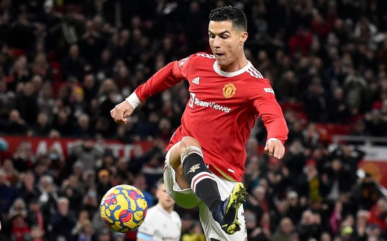 Bikin Publik Tak Terima, Patung Cristiano Ronaldo di India Tuai Kontroversi